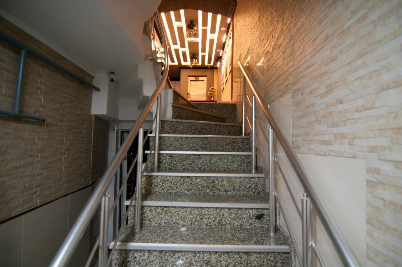 Istanbul Palace Hotel Buitenkant foto